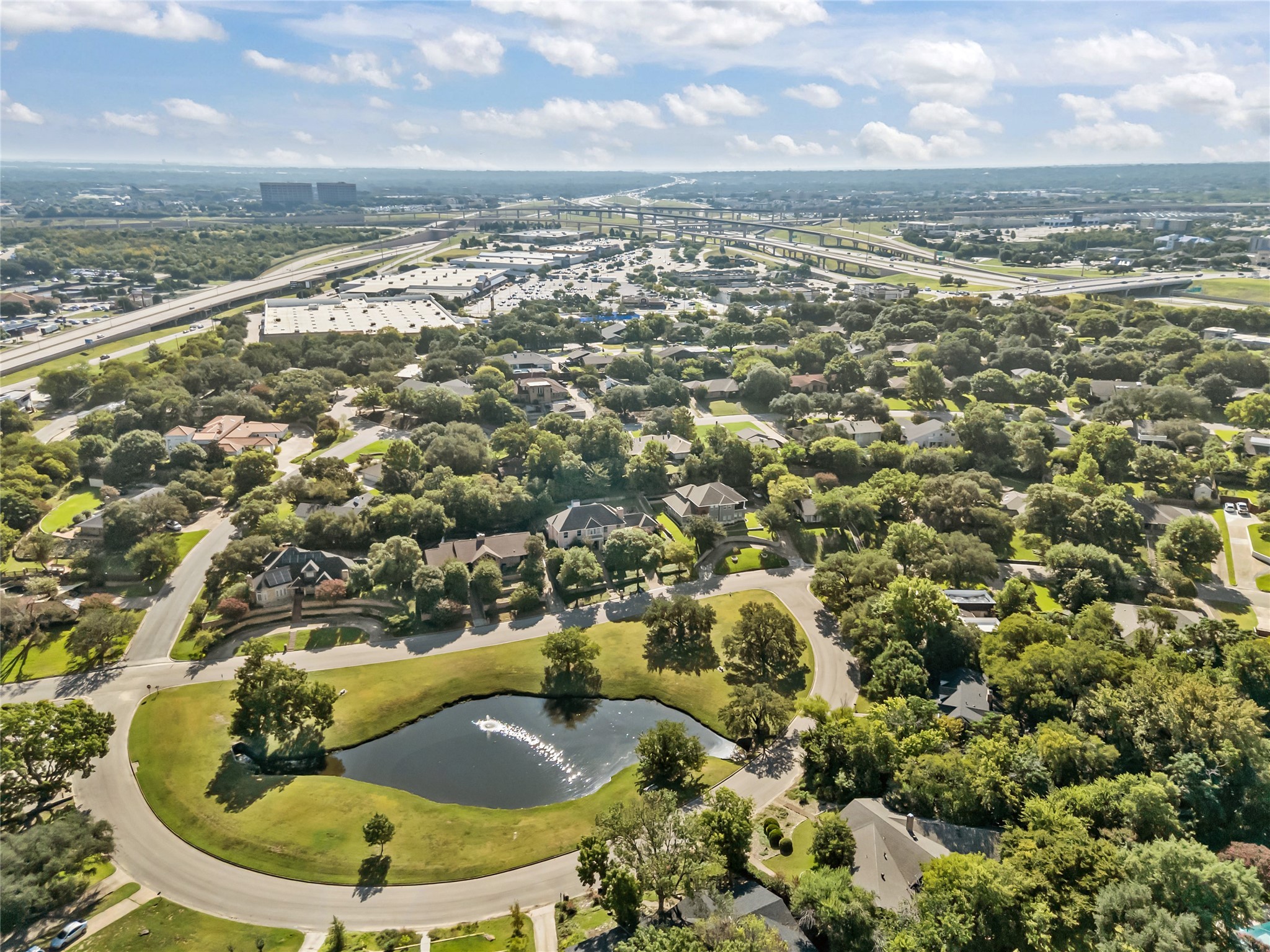16 Bounty Road W Benbrook TX 76132