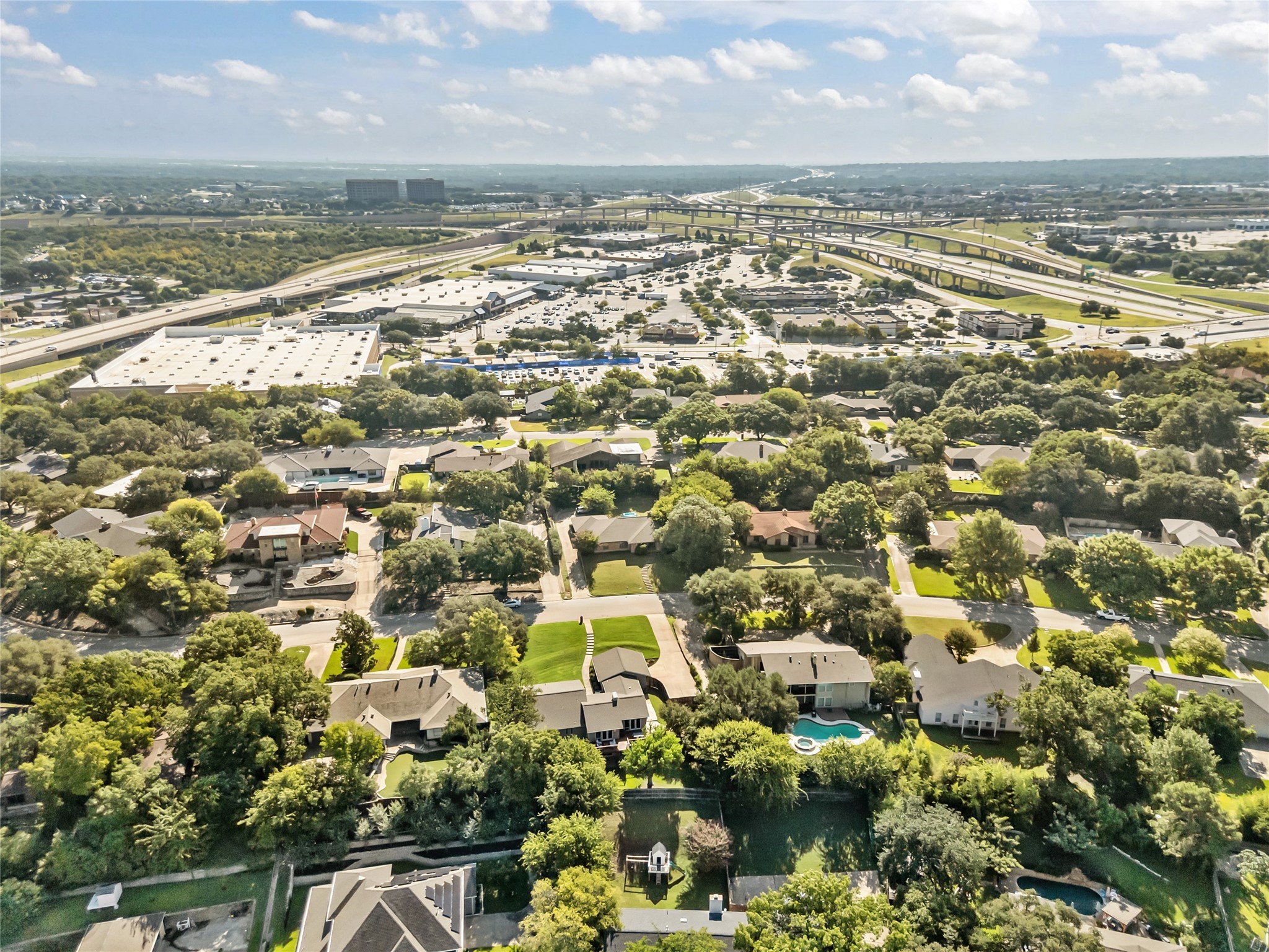 16 Bounty Road W Benbrook TX 76132