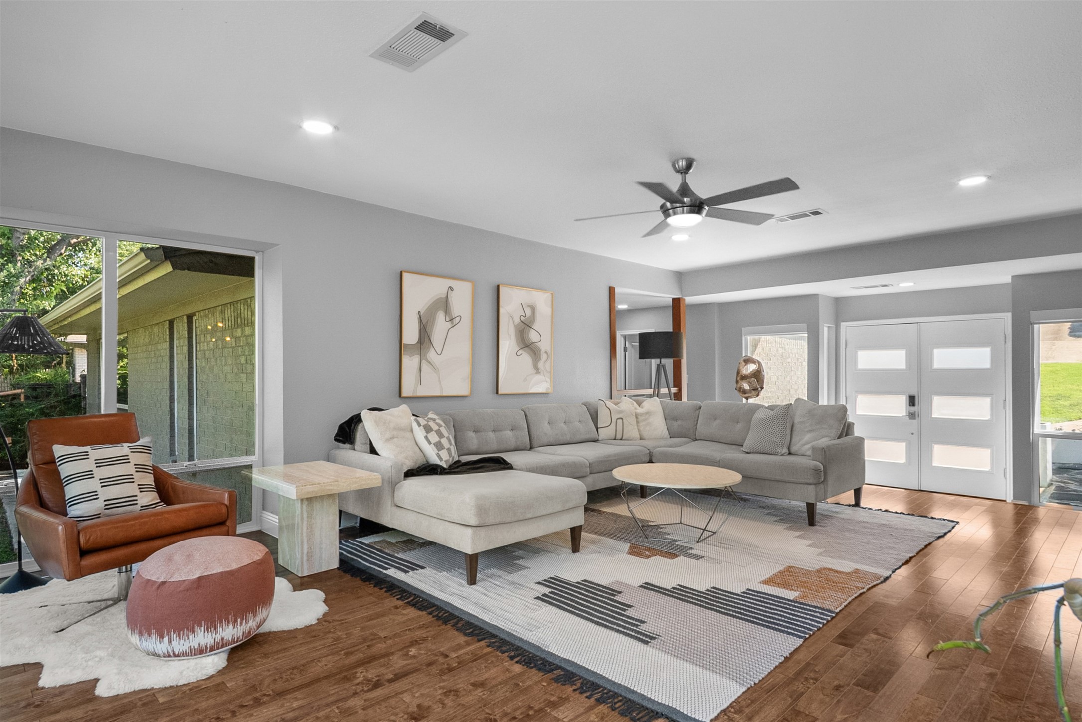 16 Bounty Road W Benbrook TX 76132