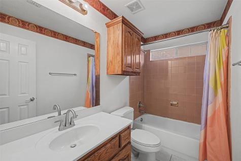 4525 Warbler Lane Garland TX 75043