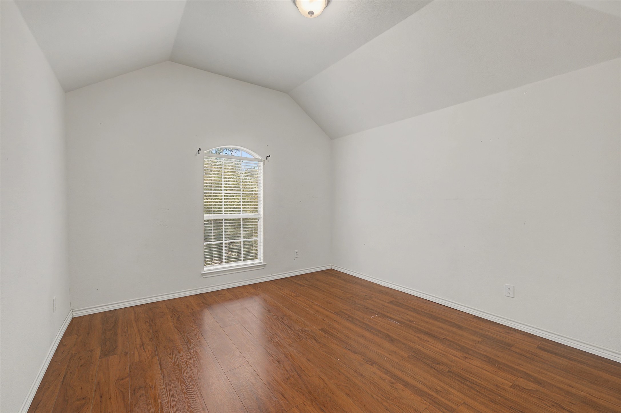 4525 Warbler Lane Garland TX 75043