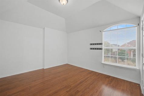 4525 Warbler Lane Garland TX 75043