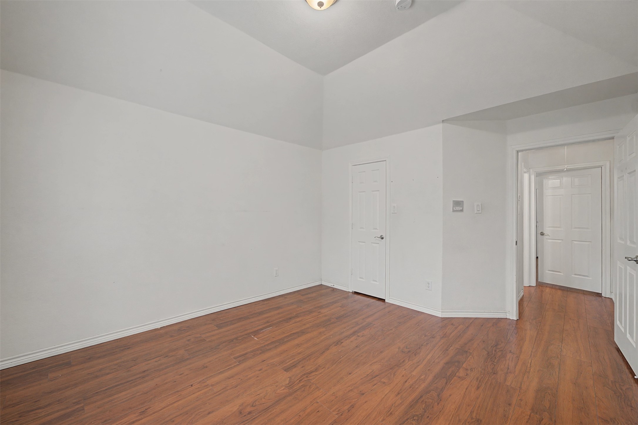 4525 Warbler Lane Garland TX 75043