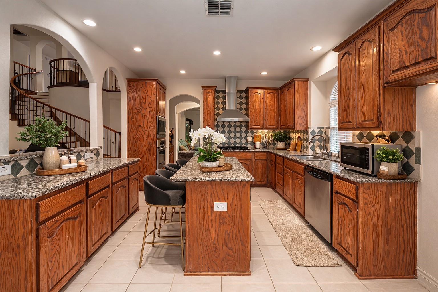 4525 Warbler Lane Garland TX 75043