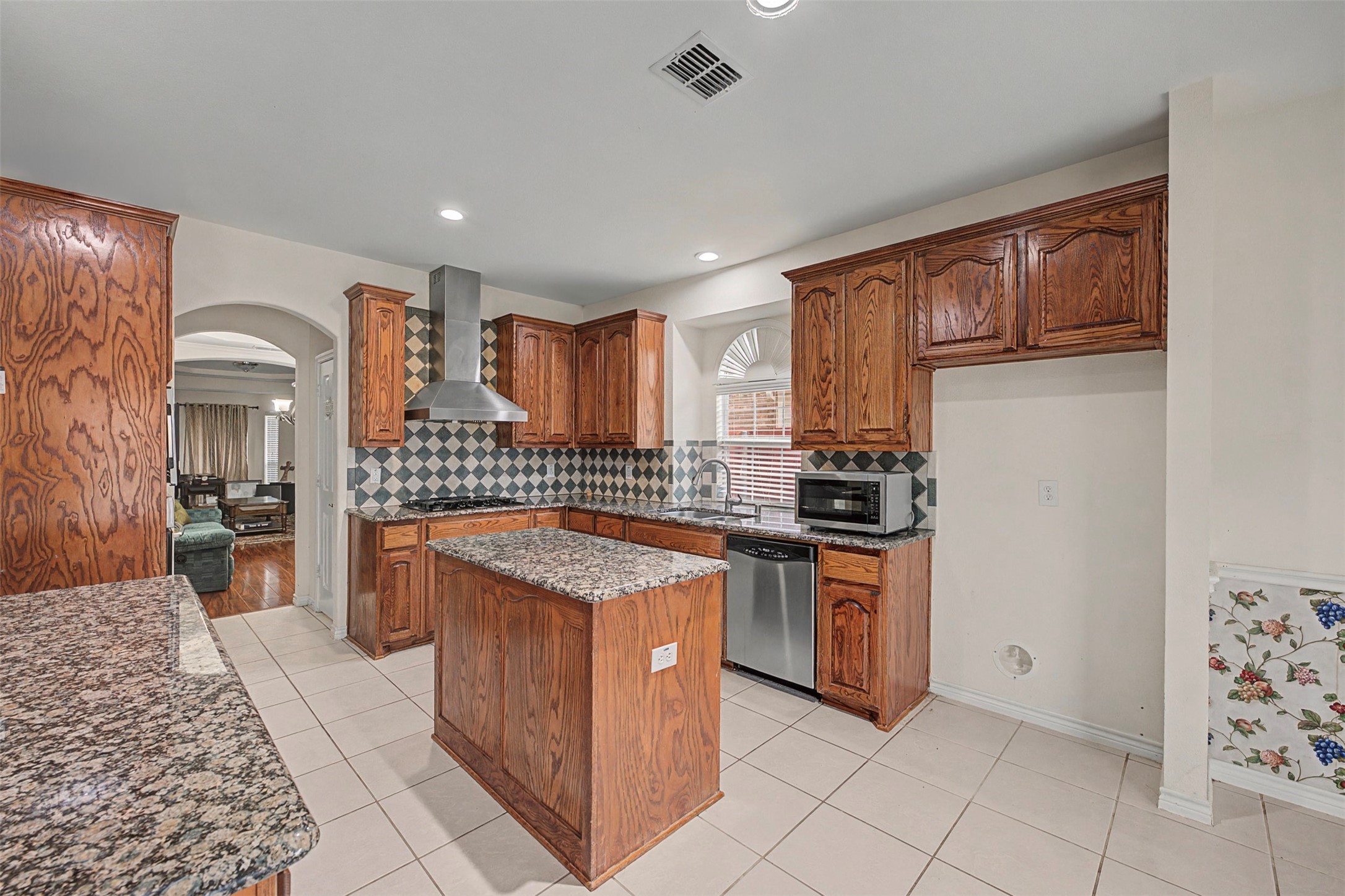 4525 Warbler Lane Garland TX 75043