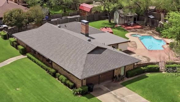 1226 Crestwood Drive Cleburne TX 76033