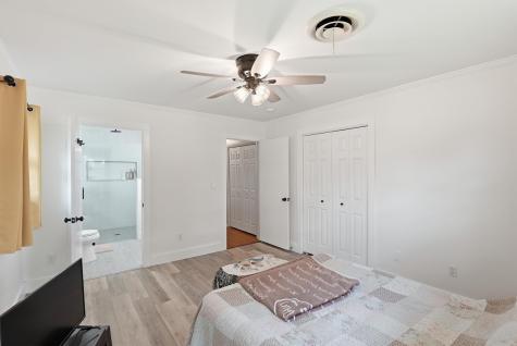 1226 Crestwood Drive Cleburne TX 76033