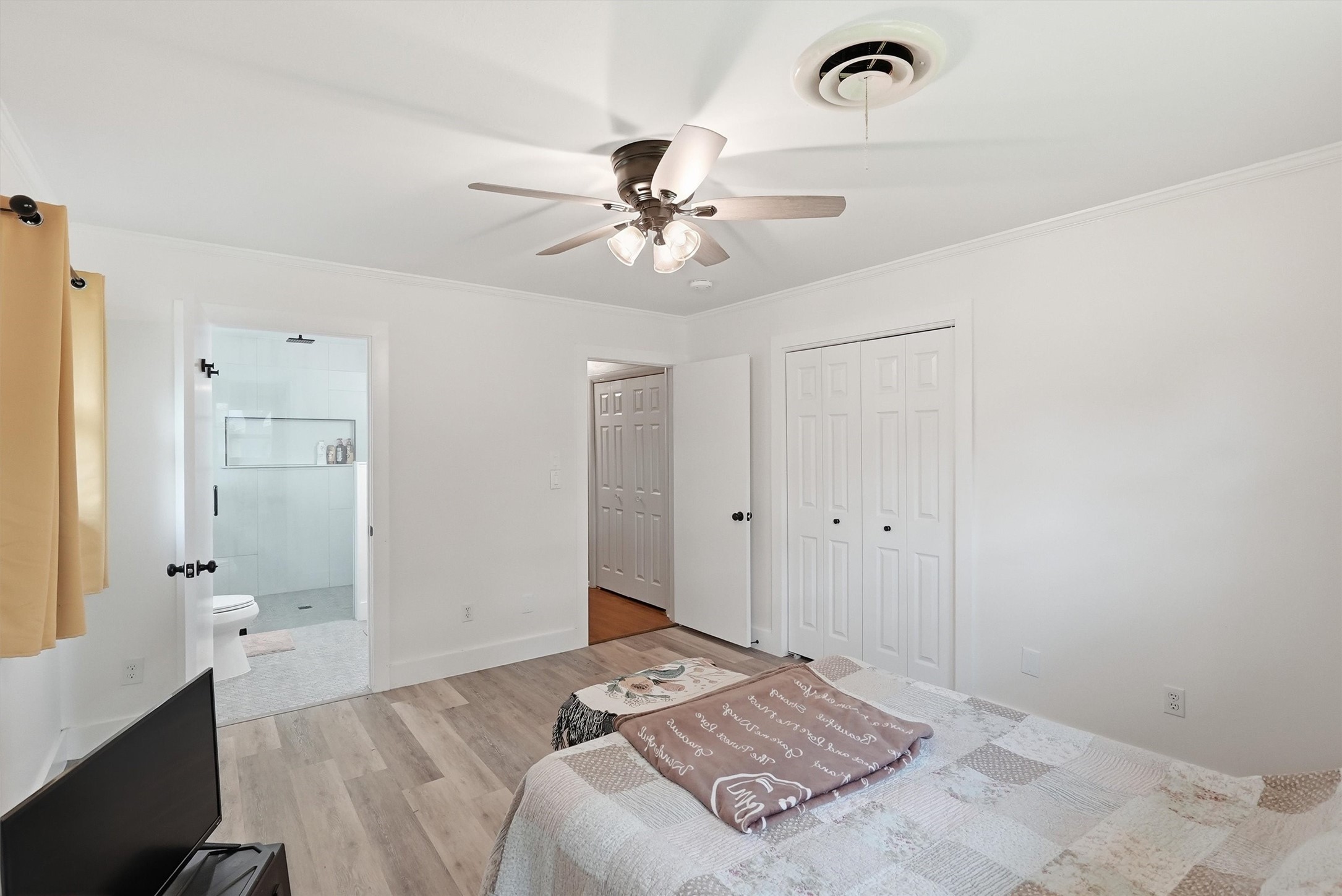 1226 Crestwood Drive Cleburne TX 76033