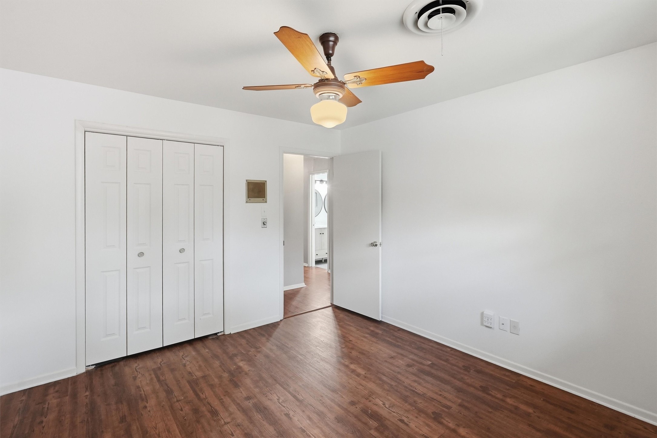 1226 Crestwood Drive Cleburne TX 76033