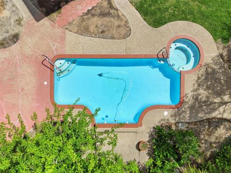 1226 Crestwood Drive Cleburne TX 76033