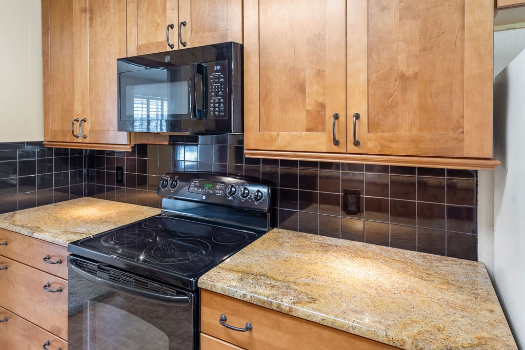 2823 Birchwood Lane Commerce TX 75428