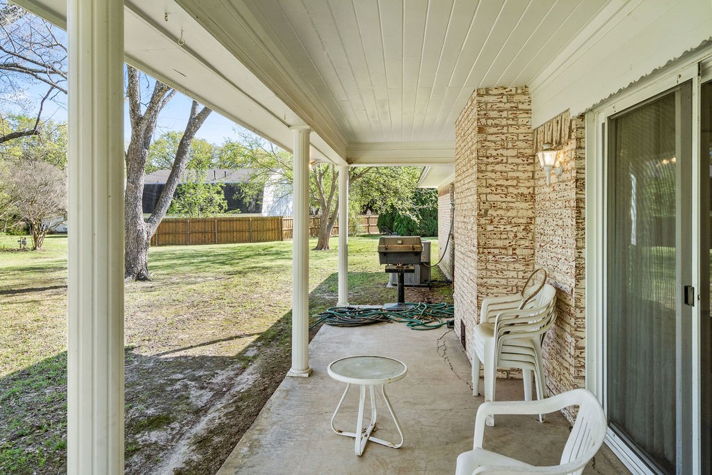 2823 Birchwood Lane Commerce TX 75428