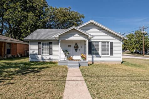602 S 7th Street Valley Mills TX 76689