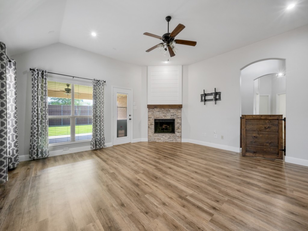 1401 Enchanted Rock Trail Mckinney TX 75072