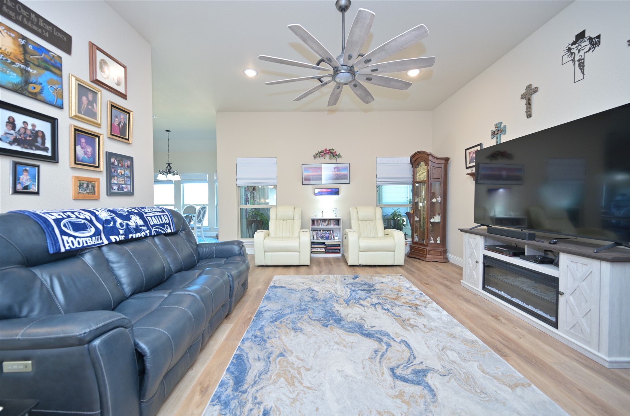 540 Islet Drive Runaway Bay TX 76426
