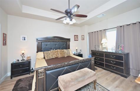540 Islet Drive Runaway Bay TX 76426