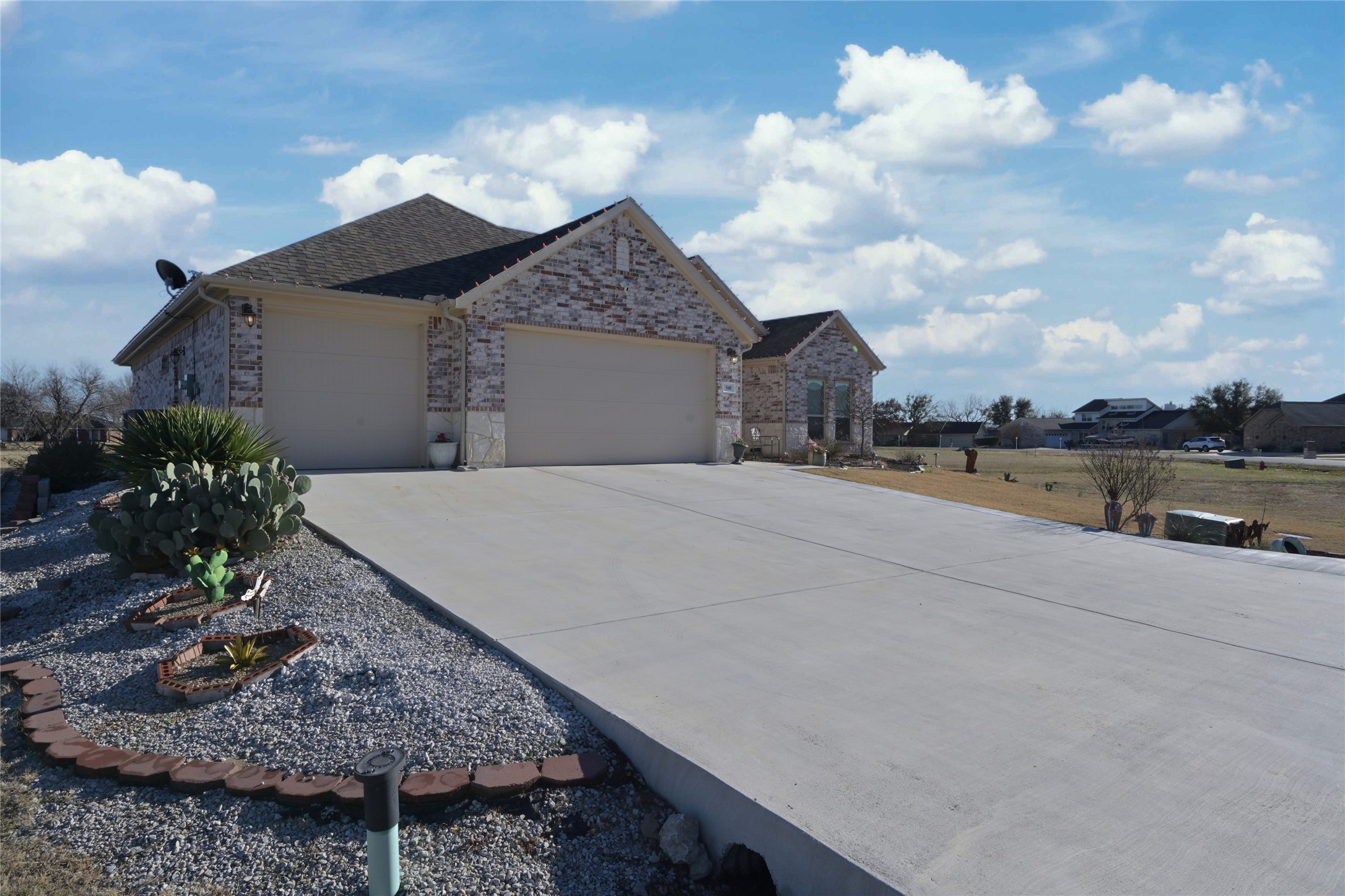 540 Islet Drive Runaway Bay TX 76426
