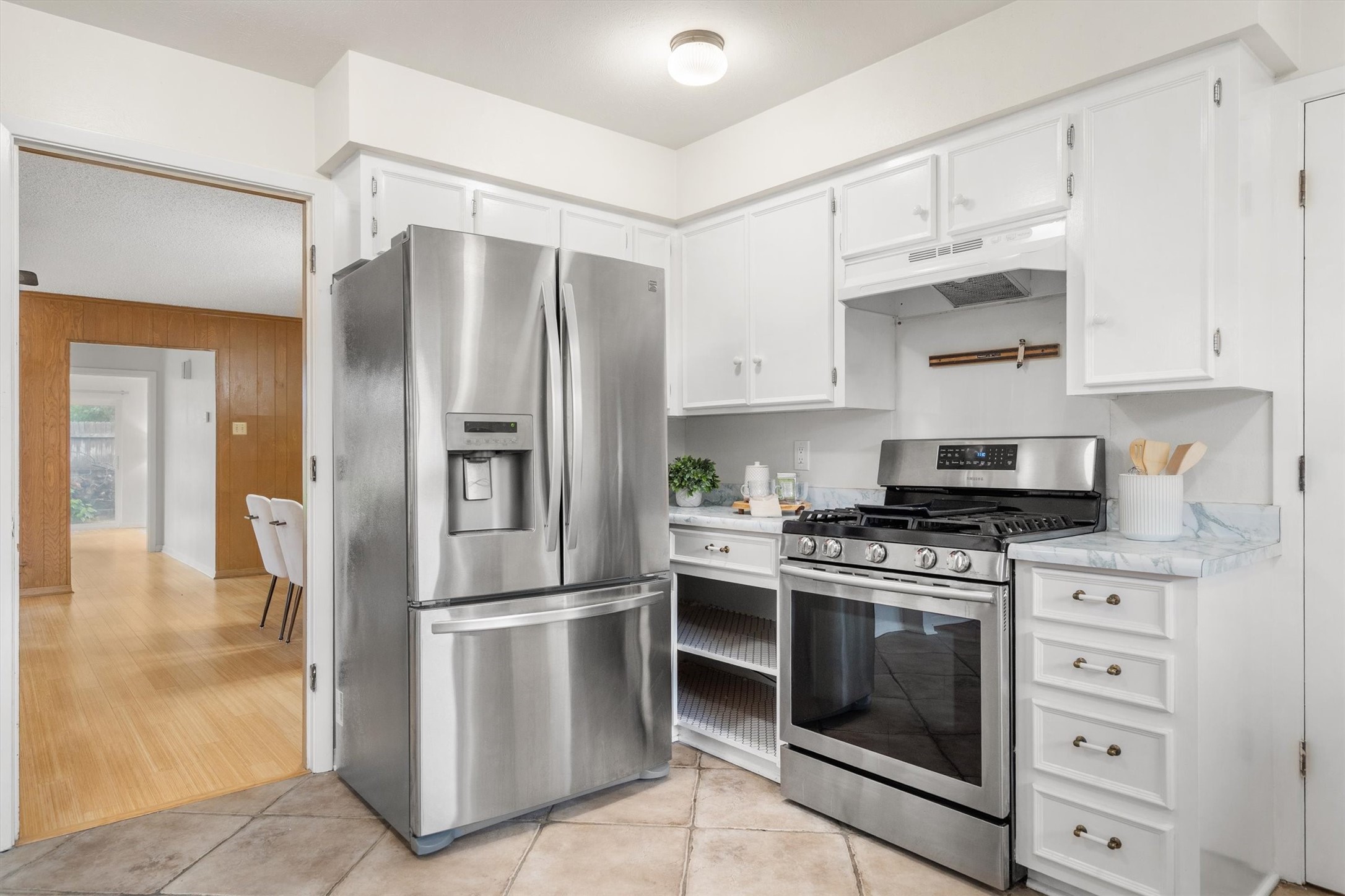 2909 Hillcrest Drive Irving TX 75062