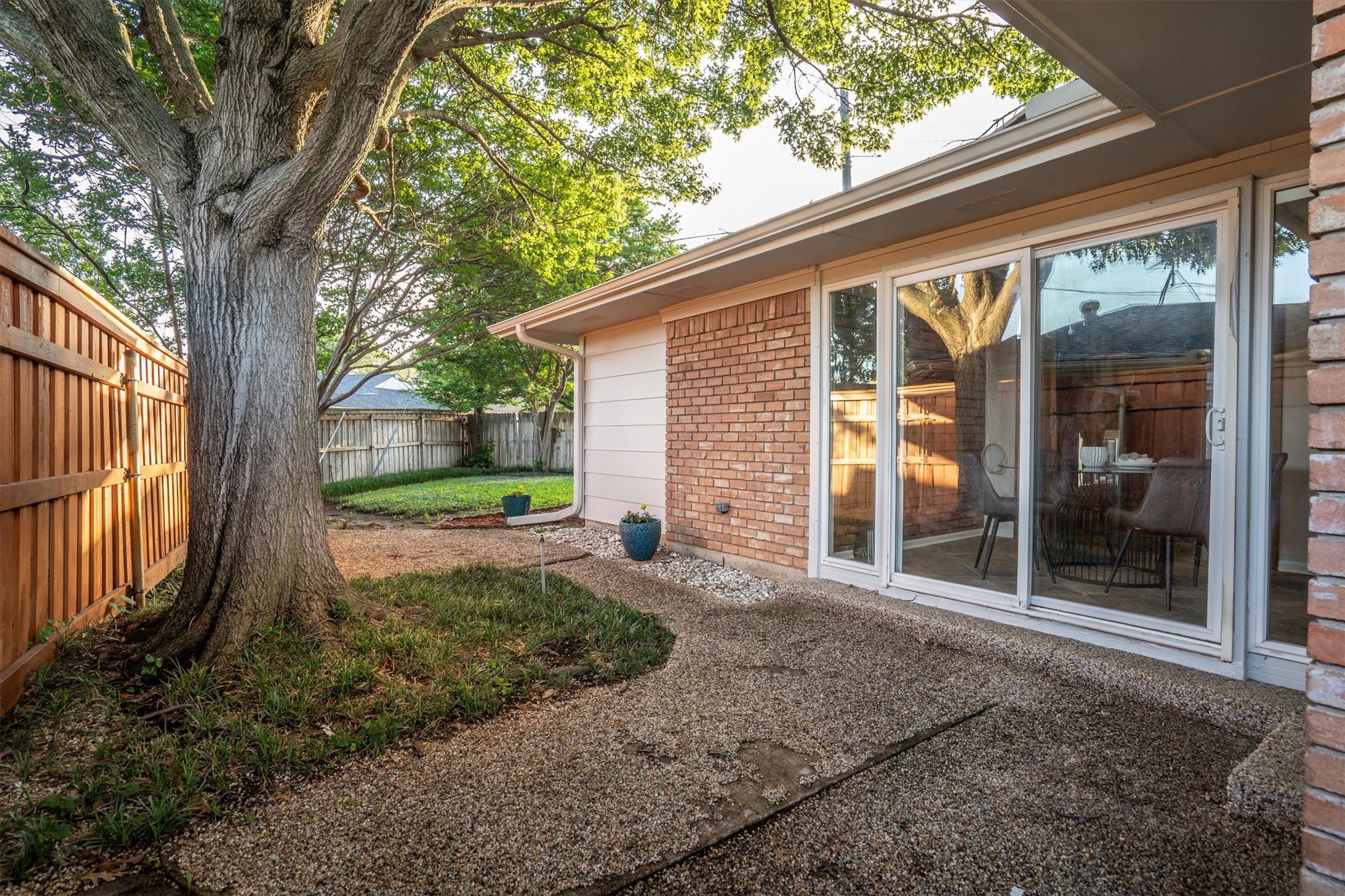 2909 Hillcrest Drive Irving TX 75062
