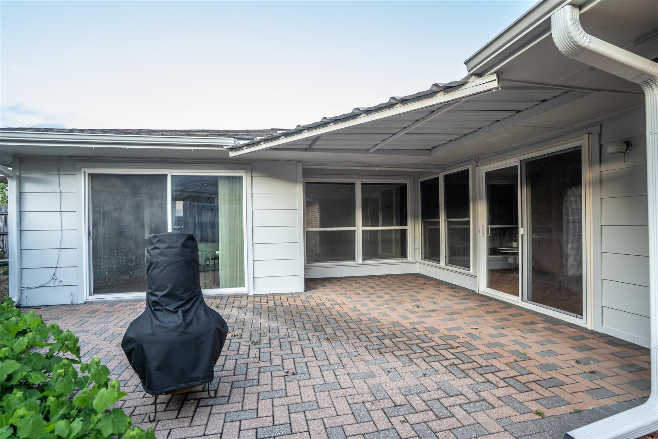 2909 Hillcrest Drive Irving TX 75062