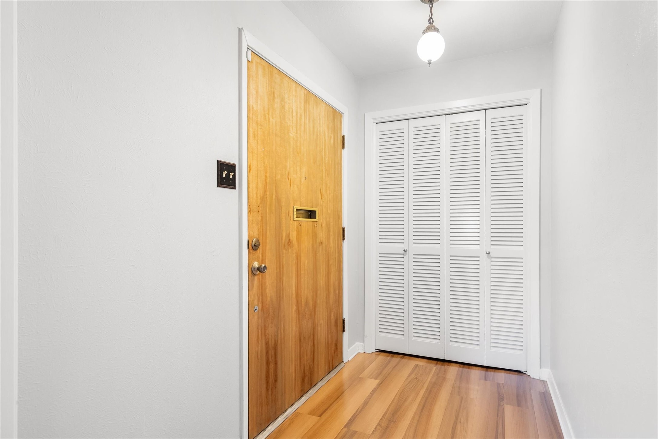 2909 Hillcrest Drive Irving TX 75062