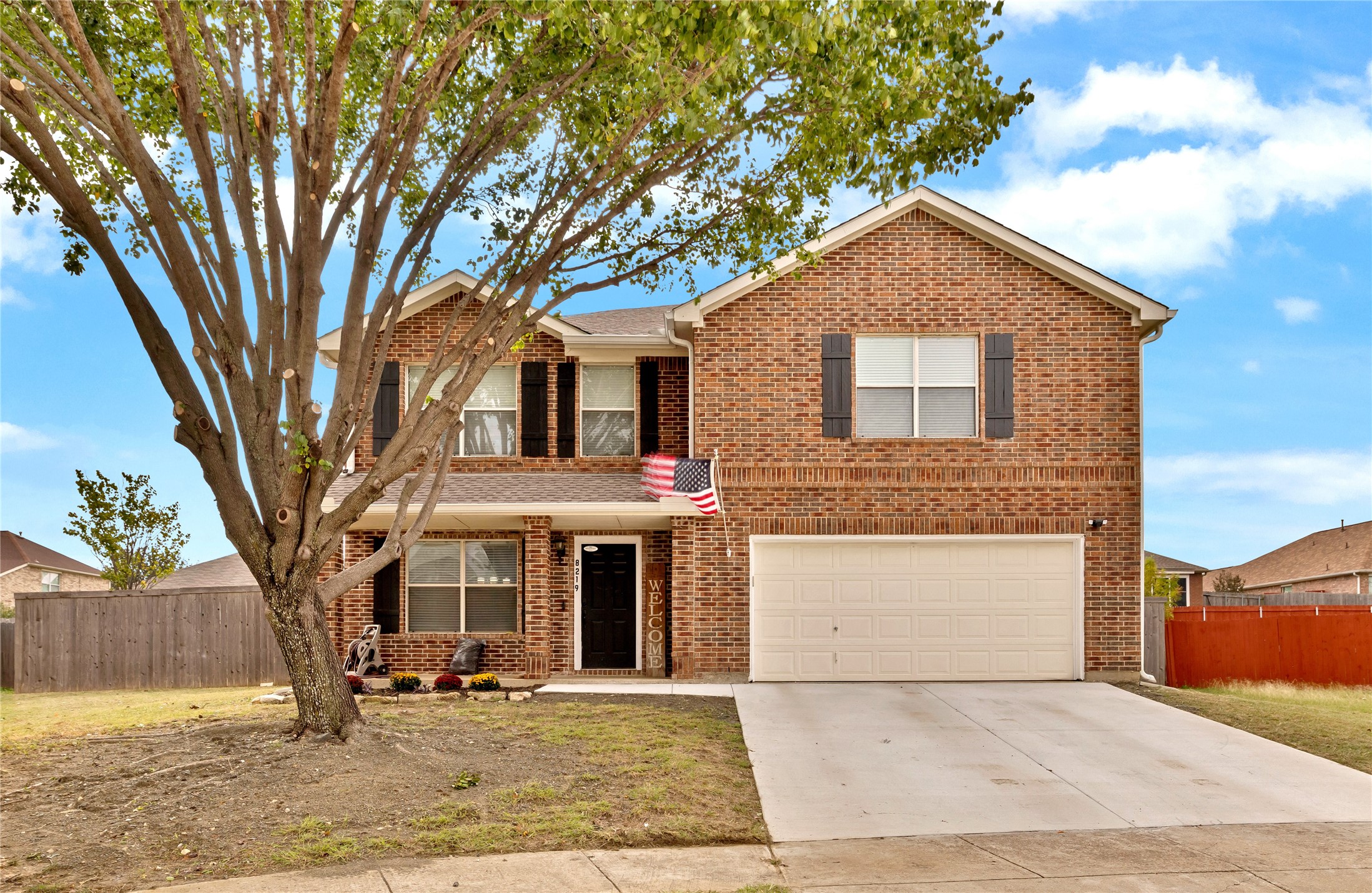 8219 Leaning Oak Court Arlington TX 76002