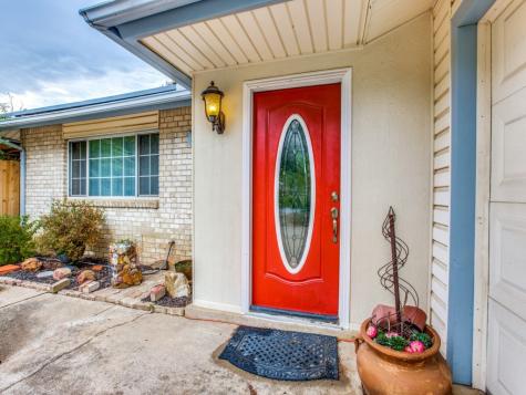 2703 Greenwood Lane Arlington TX 76013
