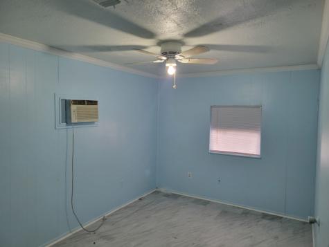 924 N Clements Street Gainesville TX 76240
