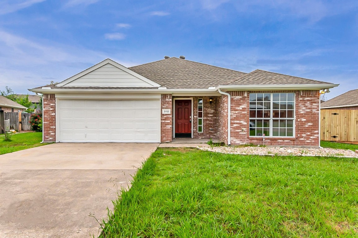 312 Pin Oak Lane Royse City TX 75189