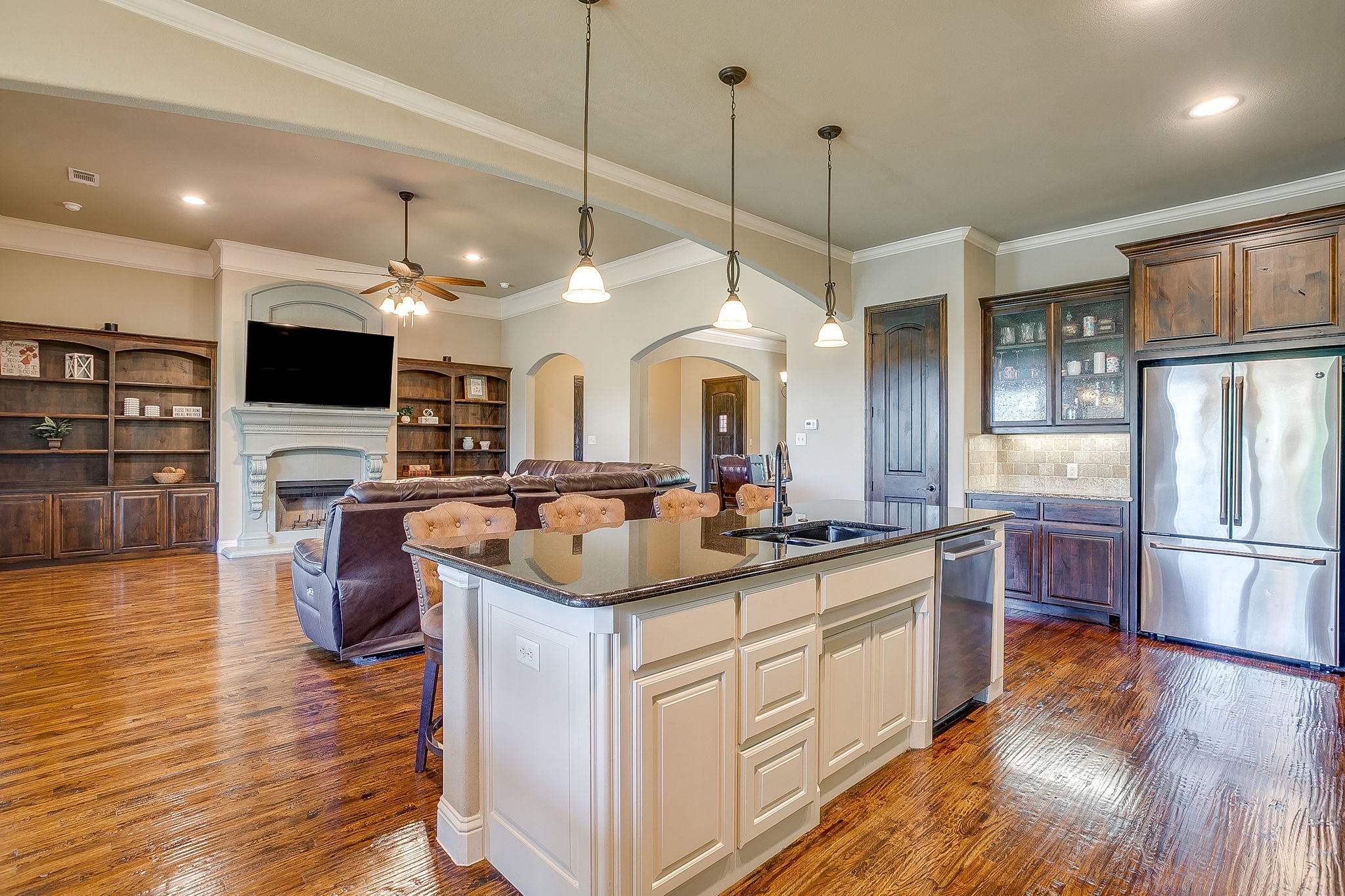 190 Ethan Drive Hudson Oaks TX 76087