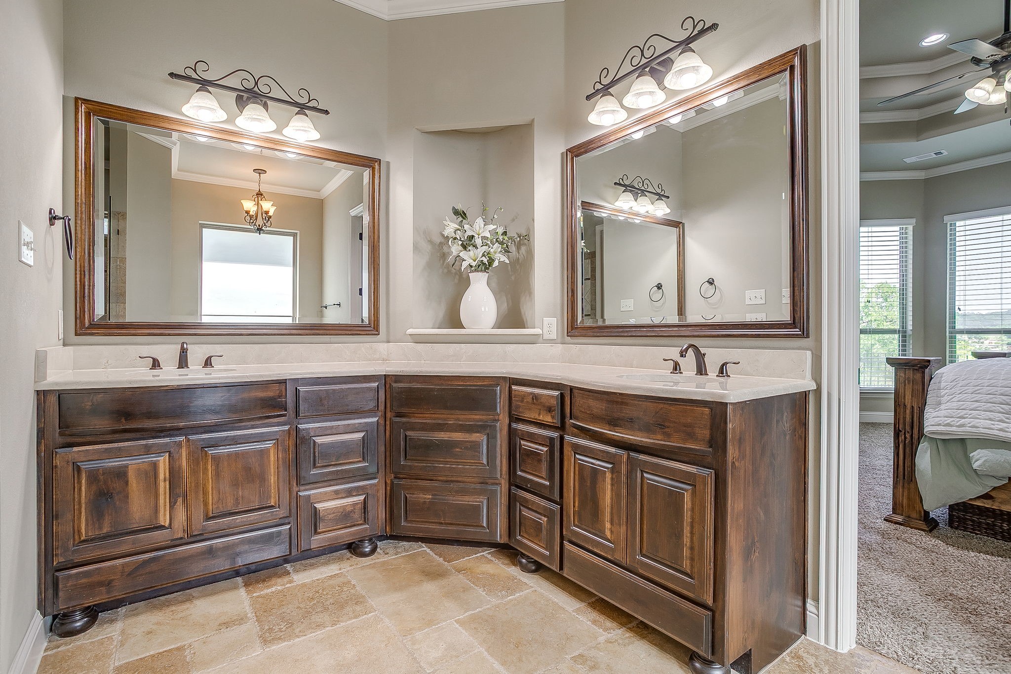 190 Ethan Drive Hudson Oaks TX 76087