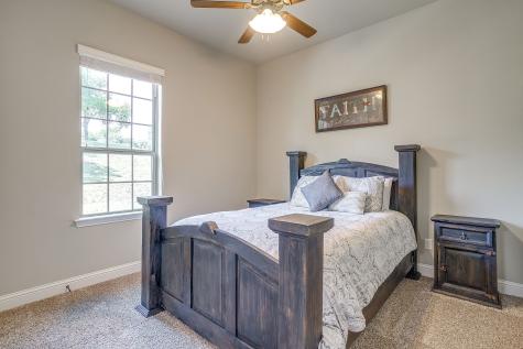 190 Ethan Drive Hudson Oaks TX 76087