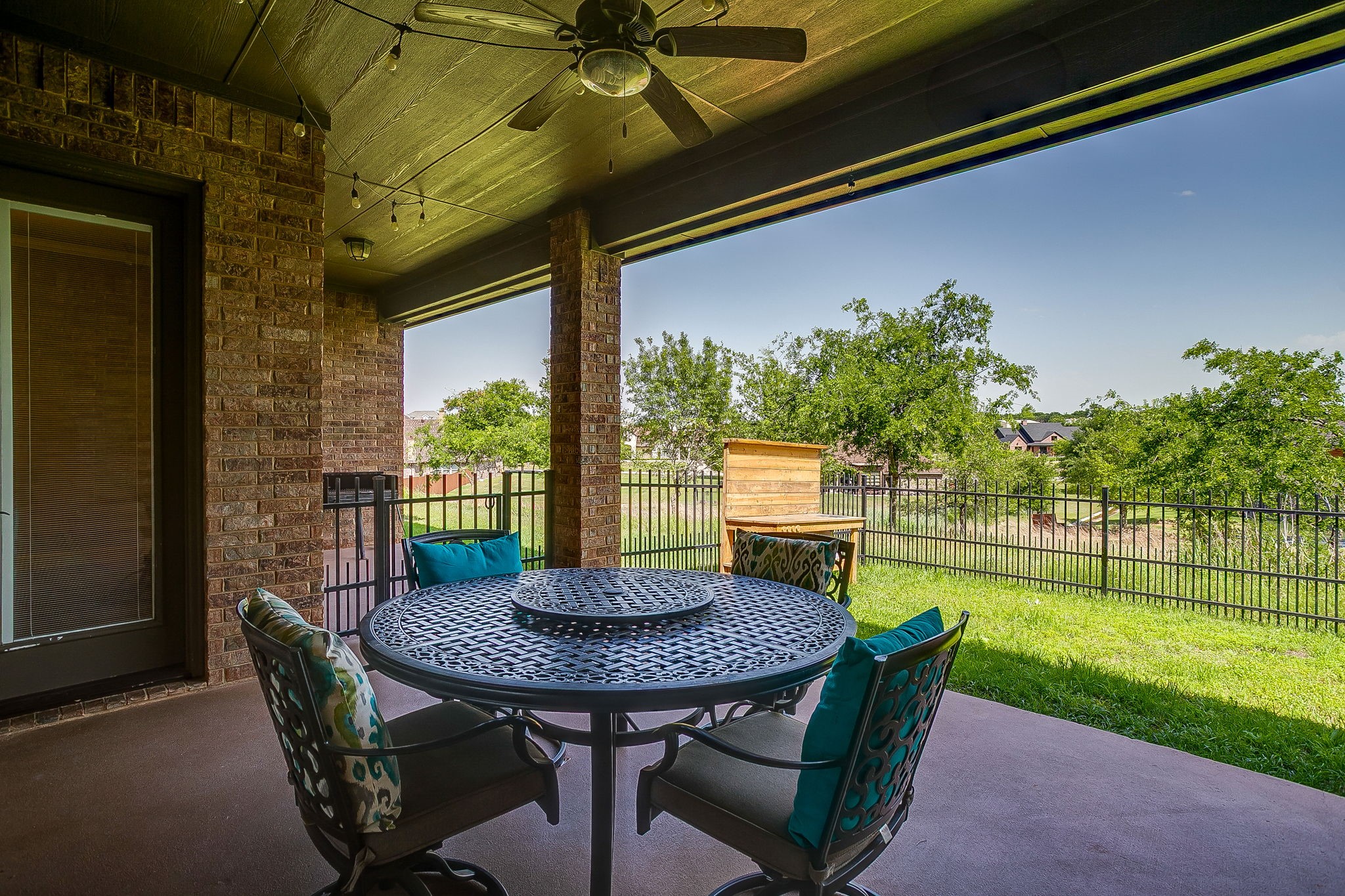 190 Ethan Drive Hudson Oaks TX 76087