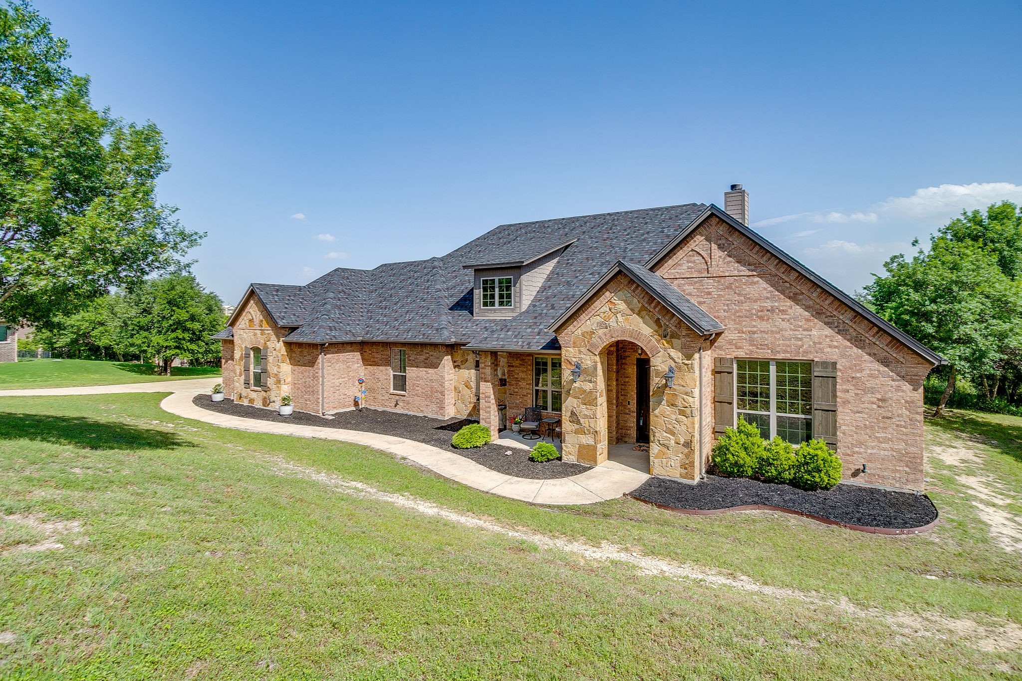 190 Ethan Drive Hudson Oaks TX 76087