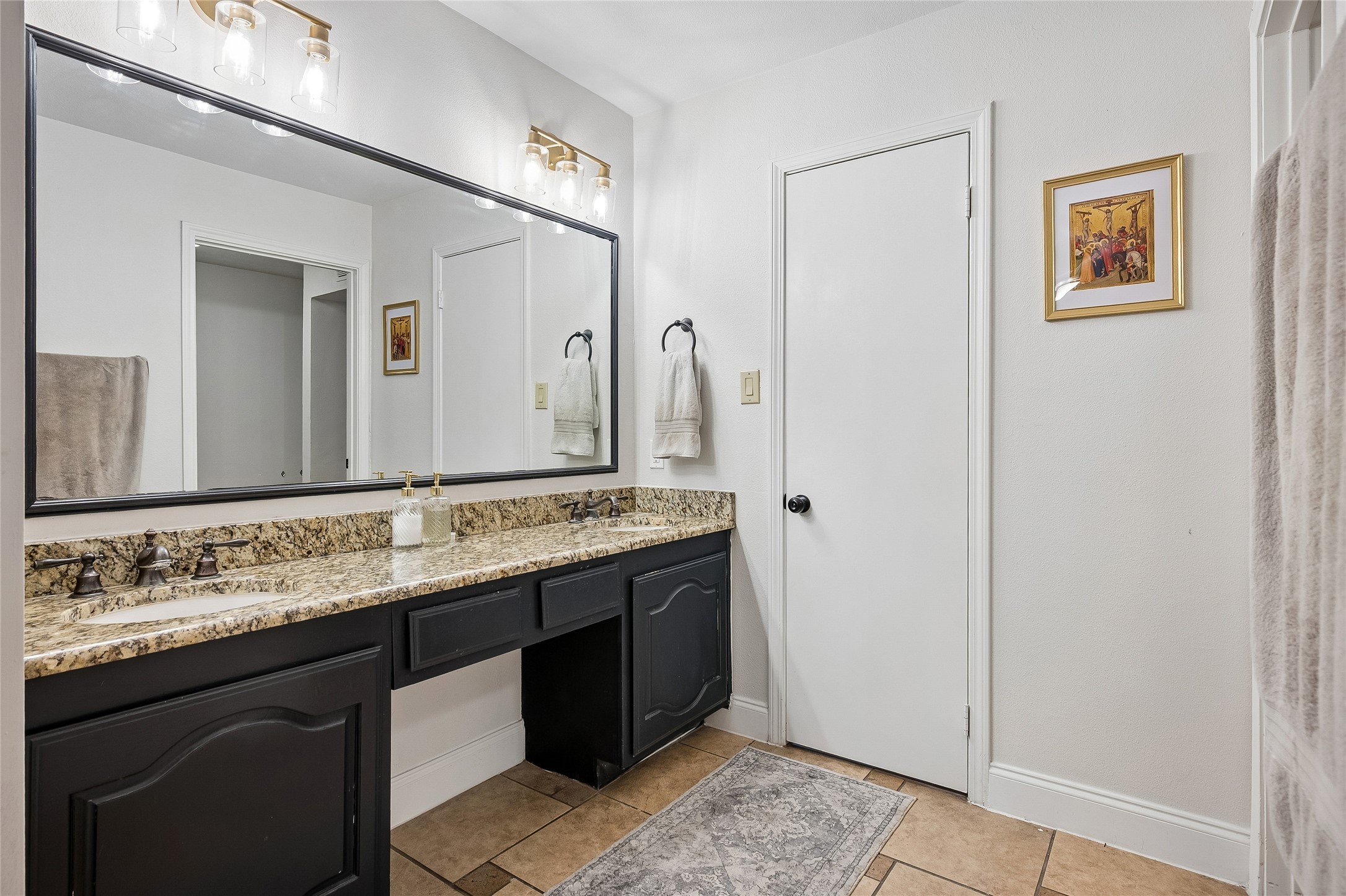 3017 Newcastle Court Flower Mound TX 75028