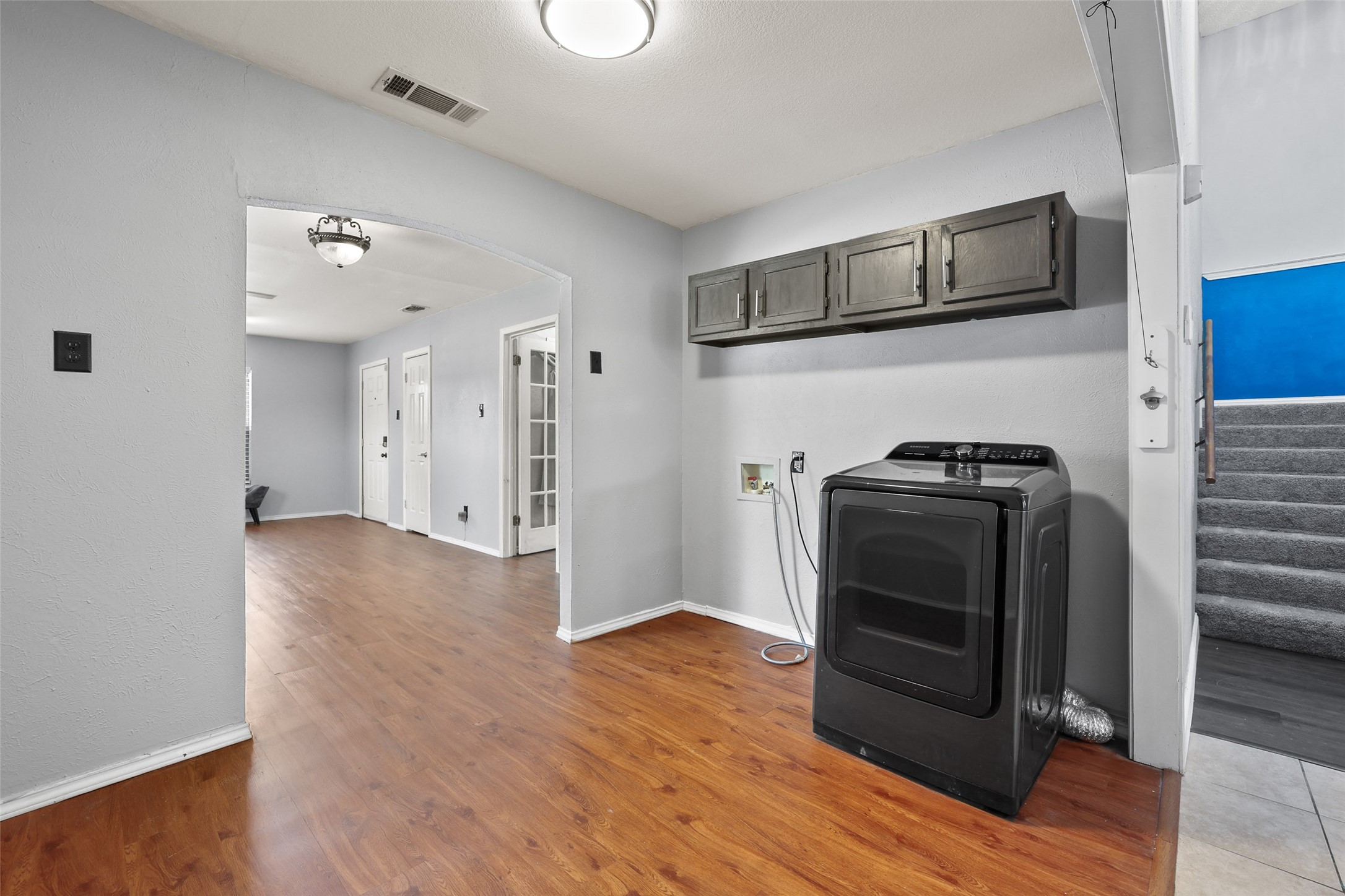 204 E Avenue D Garland TX 75040