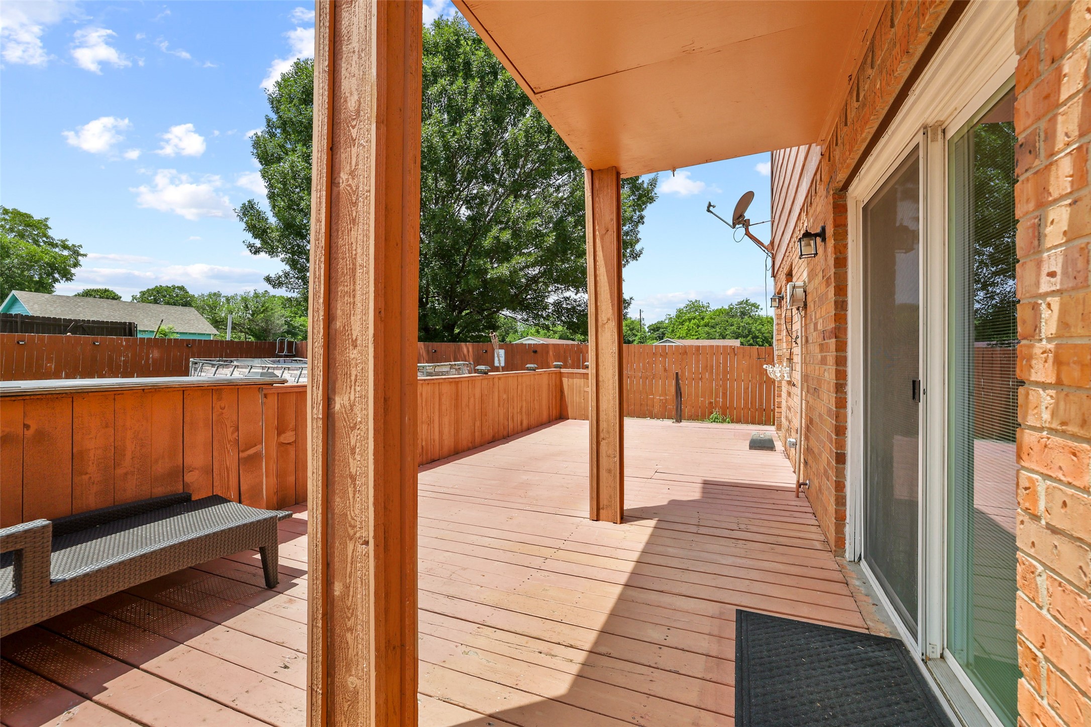 204 E Avenue D Garland TX 75040