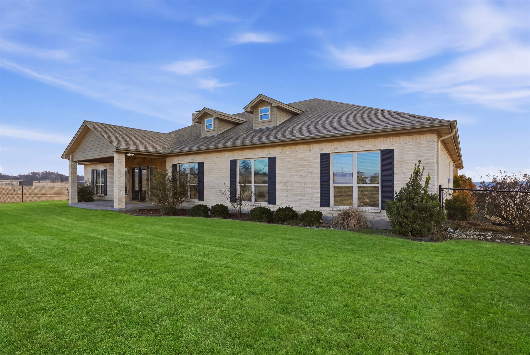 2701 County Road 1110 Rio Vista TX 76093