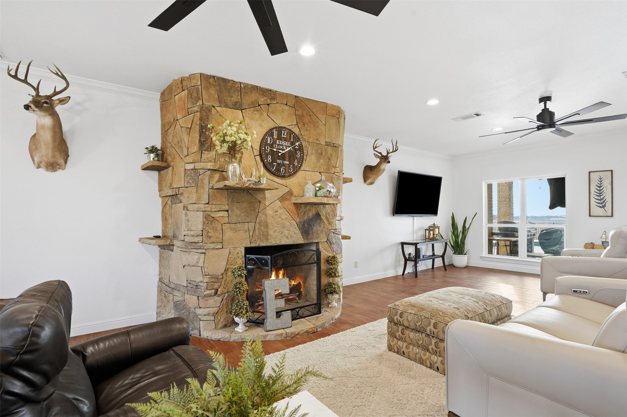 2701 County Road 1110 Rio Vista TX 76093