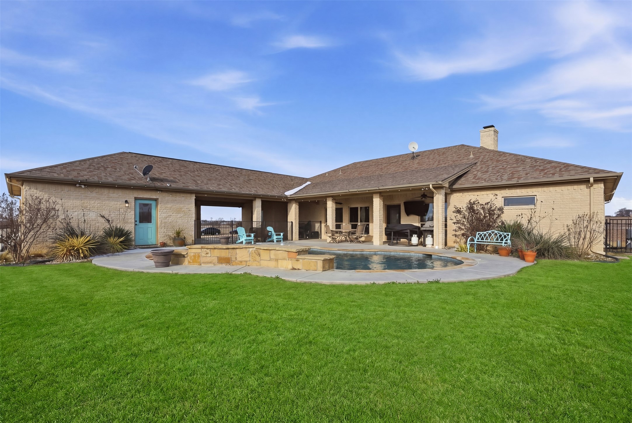 2701 County Road 1110 Rio Vista TX 76093