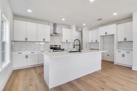 718 Grandview Avenue Dallas TX 75223