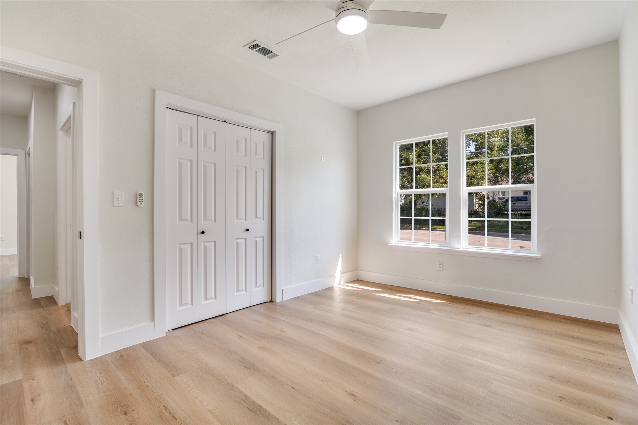 718 Grandview Avenue Dallas TX 75223