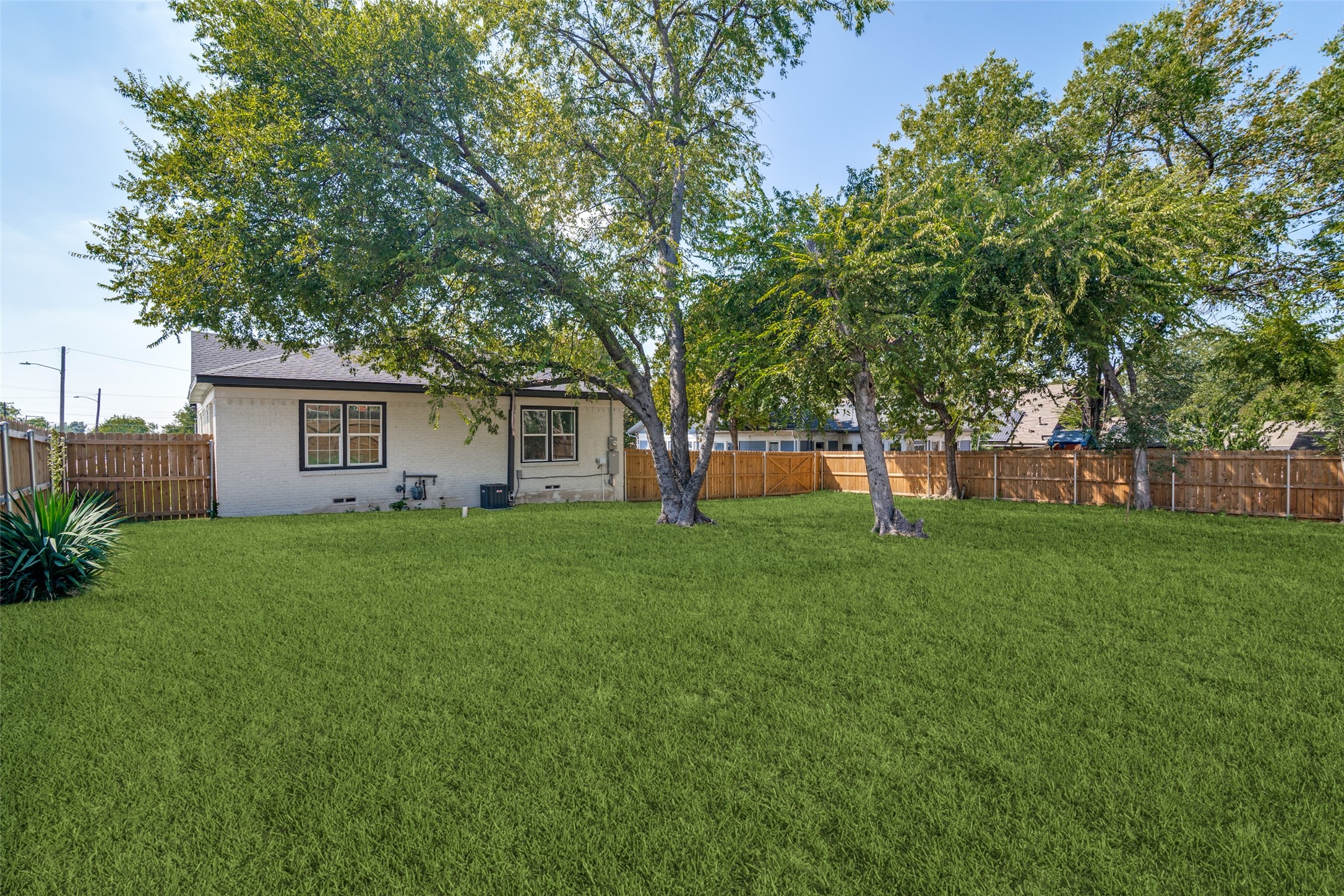 718 Grandview Avenue Dallas TX 75223