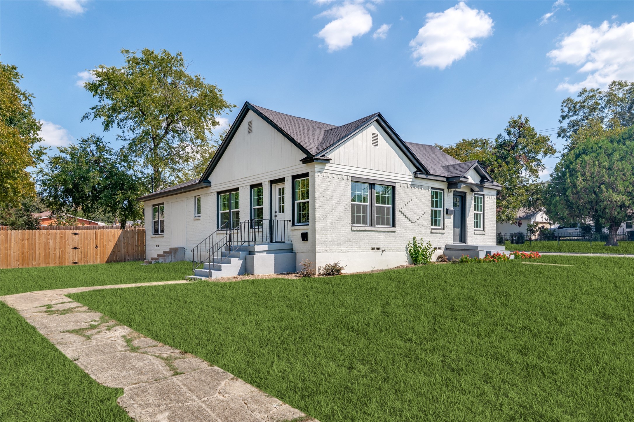 718 Grandview Avenue Dallas TX 75223