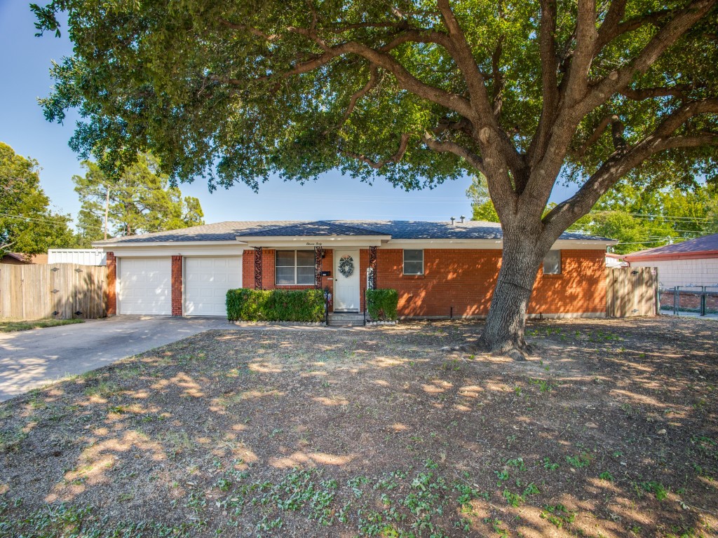 1140 Valentine Street Hurst TX 76053