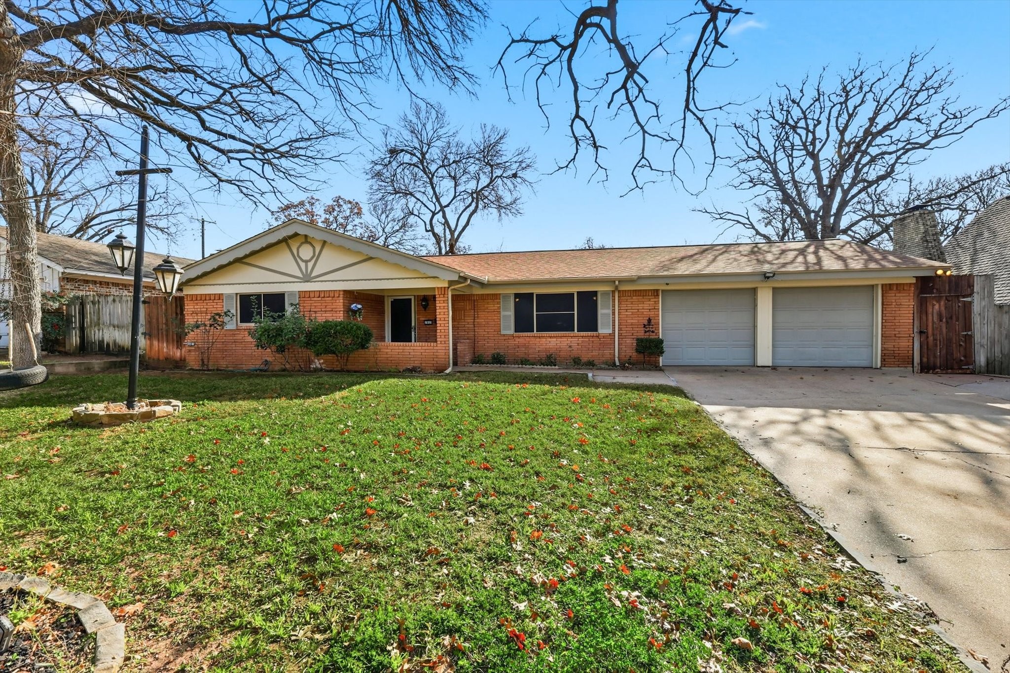 1809 Toplea Drive Euless TX 76040