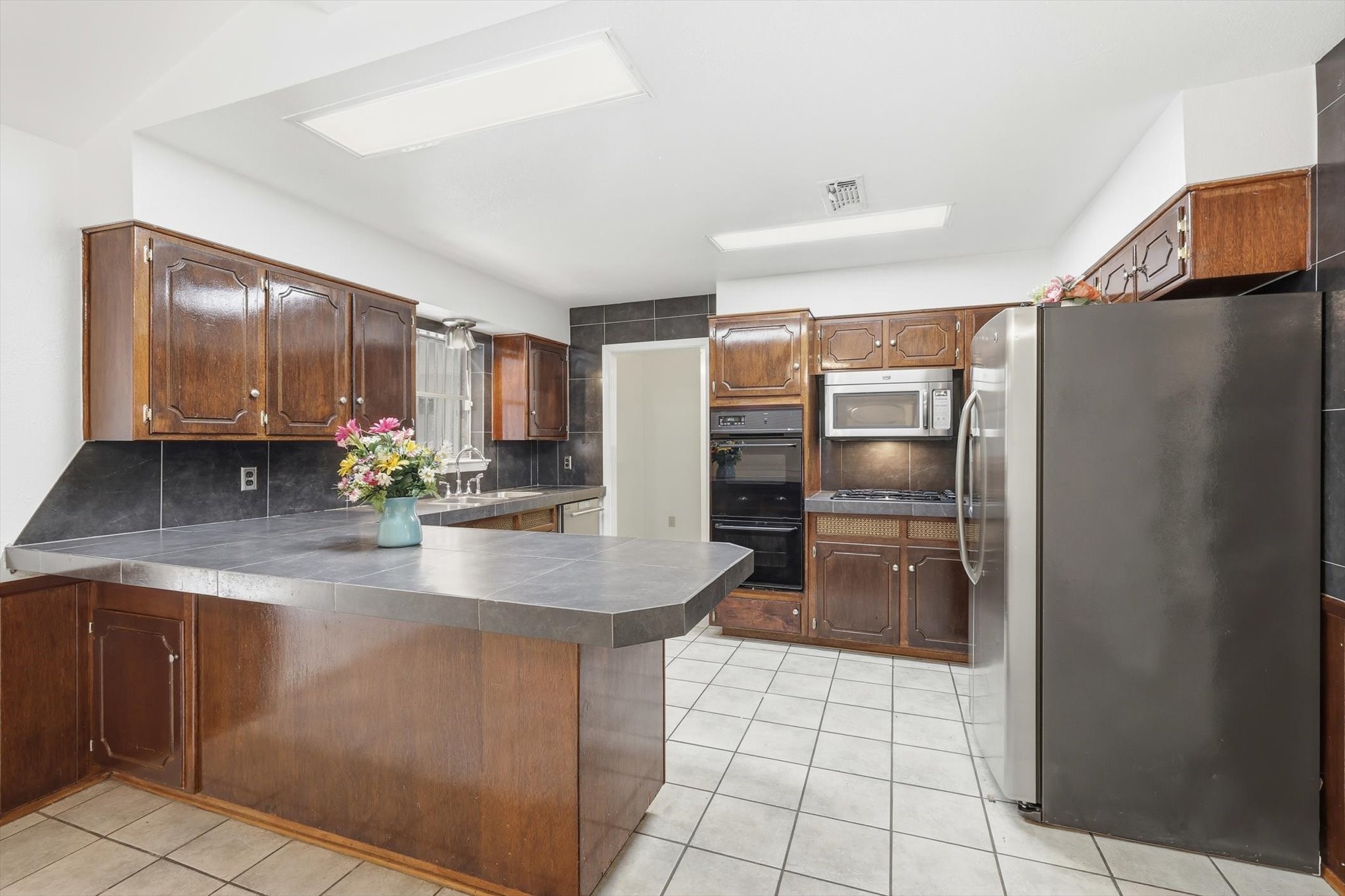 1809 Toplea Drive Euless TX 76040