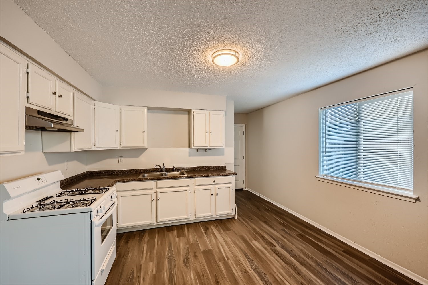 1018 S Murray Street Mckinney TX 75069