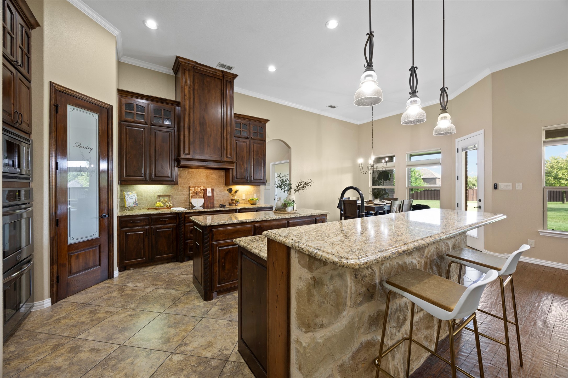 8230 Glenwick Drive Waxahachie TX 75167