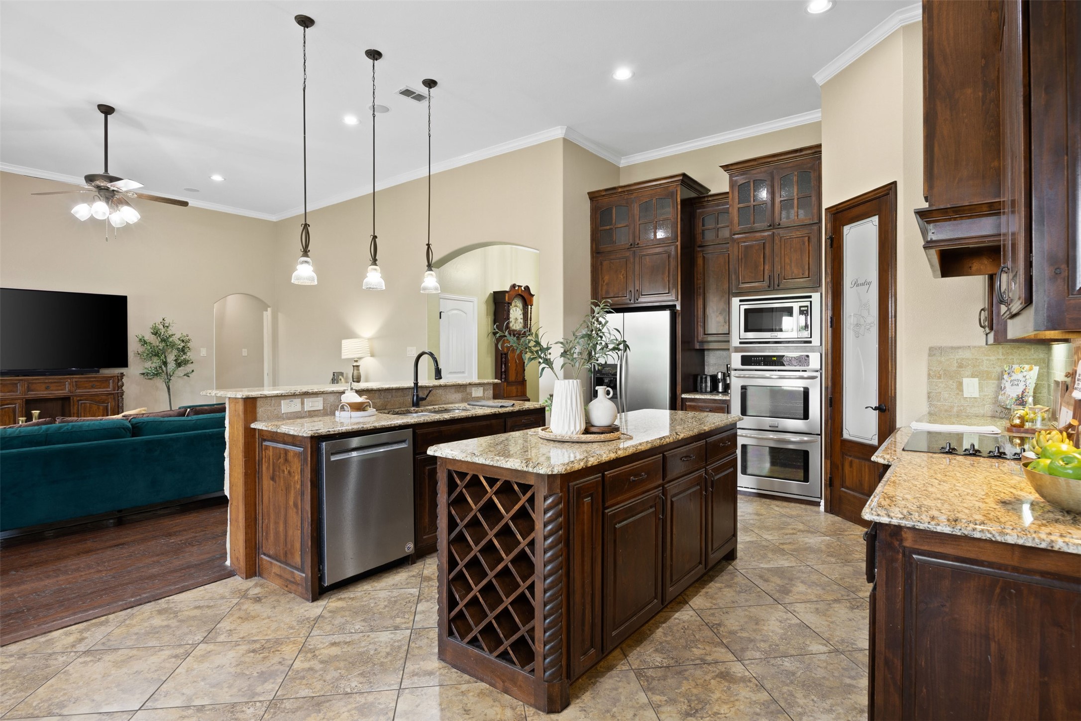 8230 Glenwick Drive Waxahachie TX 75167